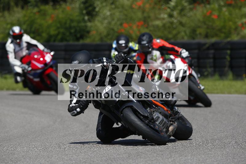 /Archiv-2024/29 12.06.2024 MOTO.CH Track Day ADR/Gruppe rot/88